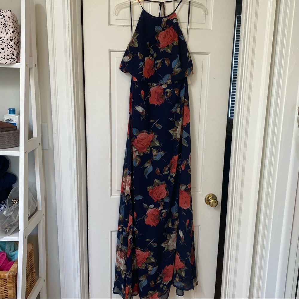 Lulus Long length wedding guest type floral dress!